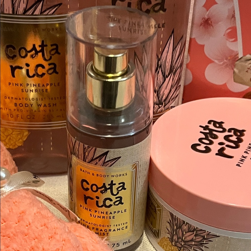 Costa Rica Pink Bath & Body Works Bundle - Picture 3 of 8